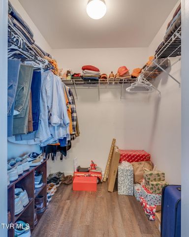 425 Manchester Place -, Bristol, TN 37620