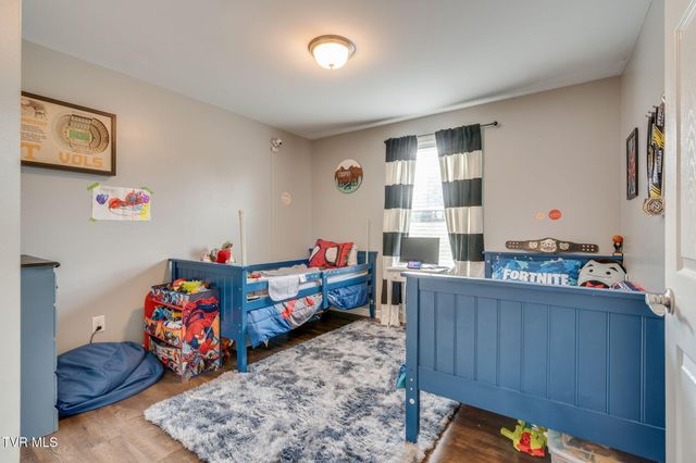 425 Manchester Place -, Bristol, TN 37620