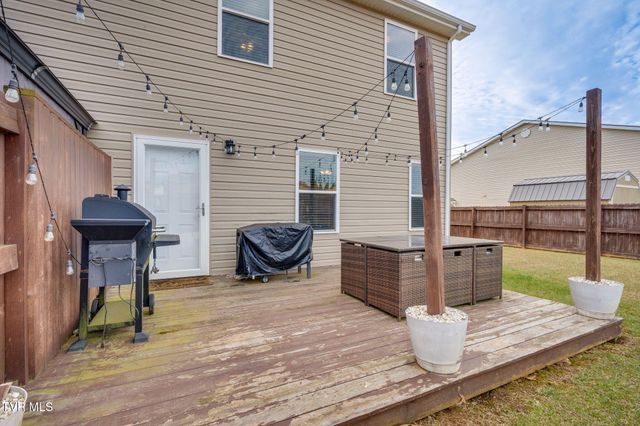 425 Manchester Place -, Bristol, TN 37620