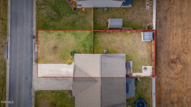 425 Manchester Place -, Bristol, TN 37620