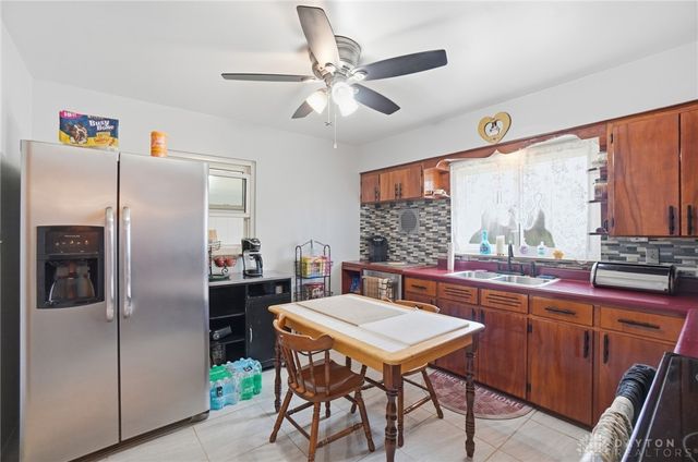 1466 S Central Drive, Beavercreek, OH 45432