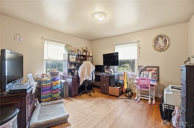 1466 S Central Drive, Beavercreek, OH 45432