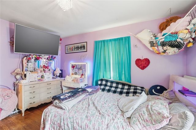 1466 S Central Drive, Beavercreek, OH 45432