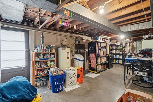 1466 S Central Drive, Beavercreek, OH 45432