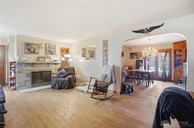 1466 S Central Drive, Beavercreek, OH 45432