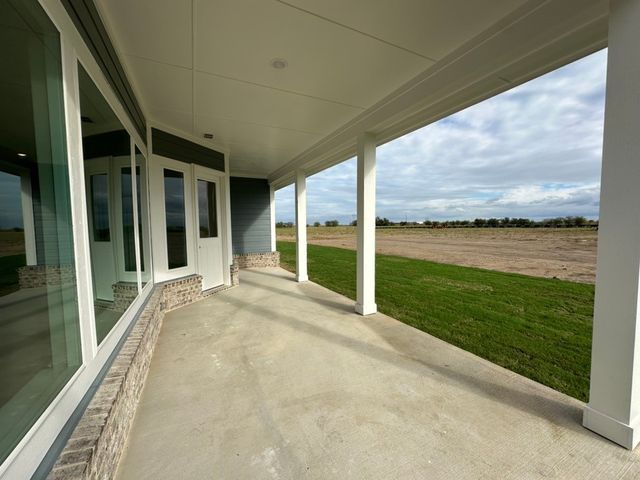 180 Horizon Road, Valley View, TX 76272