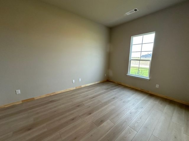 180 Horizon Road, Valley View, TX 76272