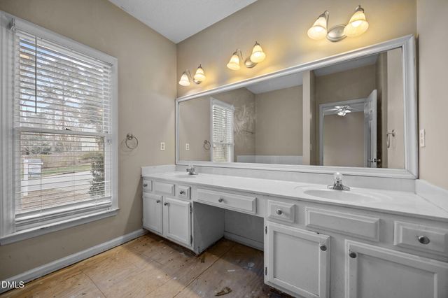 3200 Daingerfield Drive, Raleigh, NC 27616