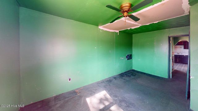 8 Corapeake Road, Corapeake, NC 27926