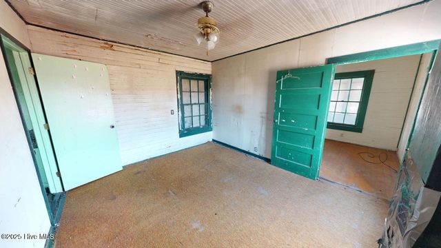 8 Corapeake Road, Corapeake, NC 27926