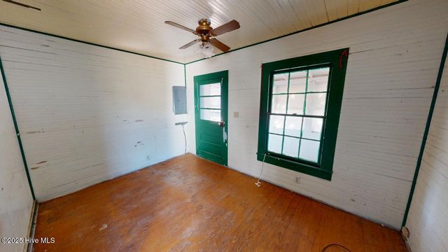 8 Corapeake Road, Corapeake, NC 27926
