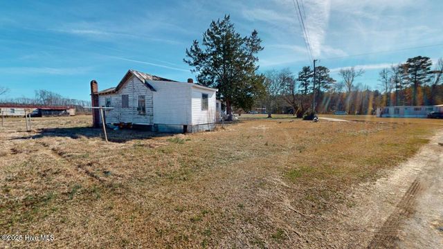 8 Corapeake Road, Corapeake, NC 27926