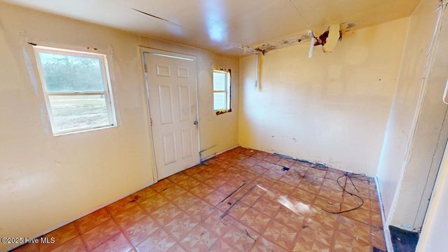 8 Corapeake Road, Corapeake, NC 27926