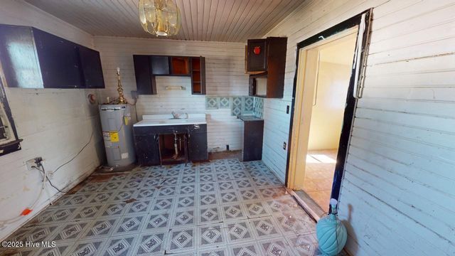 8 Corapeake Road, Corapeake, NC 27926