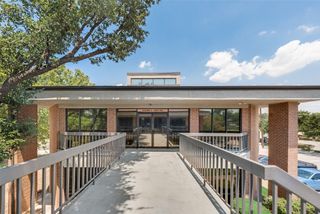 2650 Valley View Lane 200, Farmers Branch, TX 75234