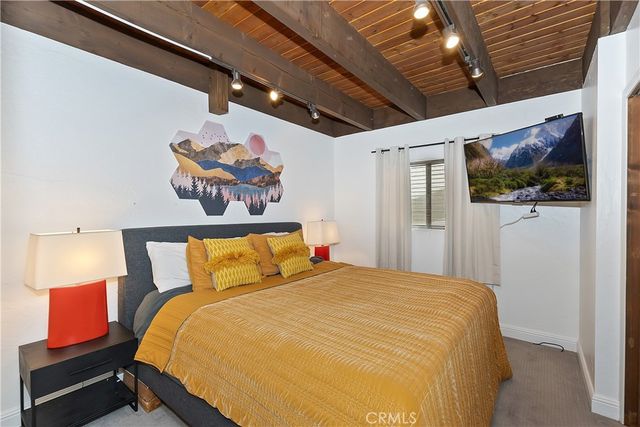 42533 Moonridge Road, Big Bear Lake, CA 92315