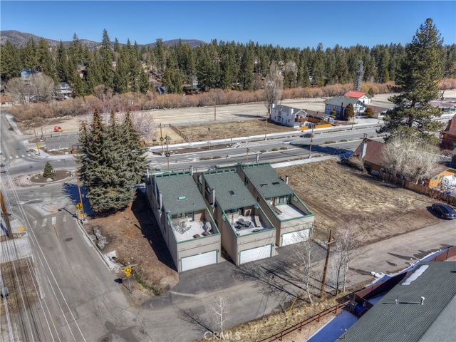 42533 Moonridge Road, Big Bear Lake, CA 92315