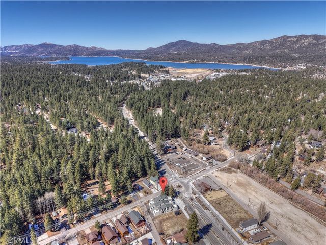 42533 Moonridge Road, Big Bear Lake, CA 92315