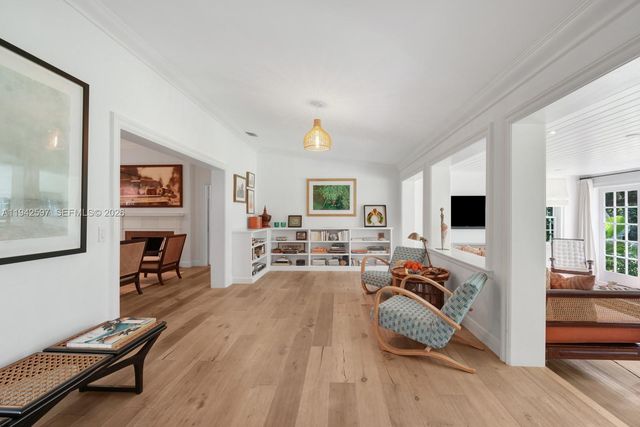 530 Melaleuca Ln, Miami, FL 33137