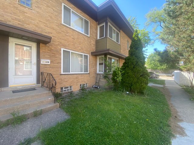 4740 Main Street B, Skokie, IL 60076