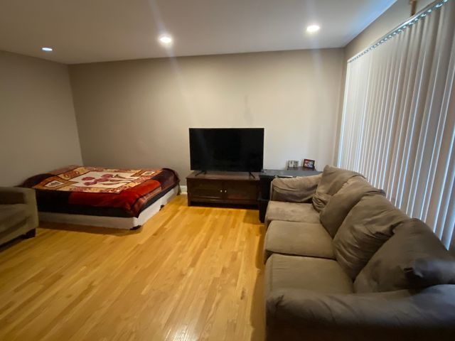 4740 Main Street B, Skokie, IL 60076