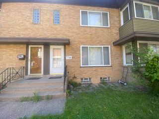 4740 Main Street B, Skokie, IL 60076