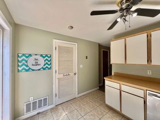 64 Kennedy Dr 64, Chelmsford, MA 01863