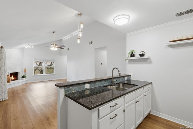 13610 Cobble Way Cir, San Antonio, TX 78231