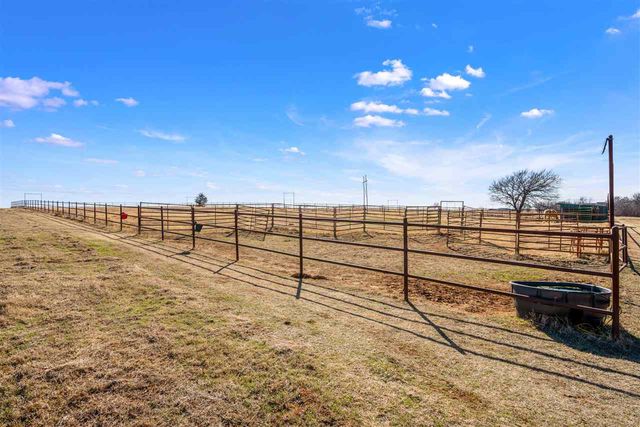 26 Baylee Creek Trail, Lawton, OK 73501