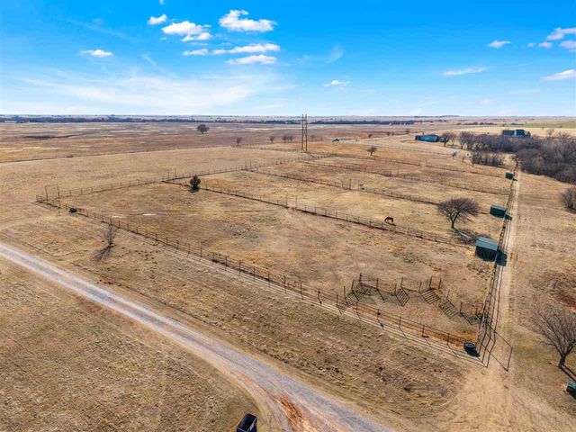 26 Baylee Creek Trail, Lawton, OK 73501