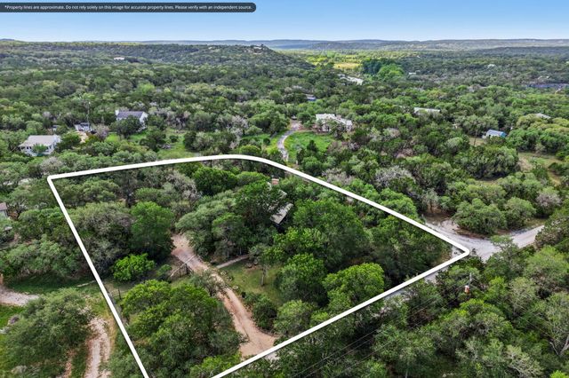 220 River Rapids RD, Wimberley, TX 78676
