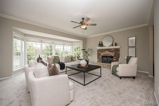 1517 Indian Hill Lane, Ballwin, MO 63021