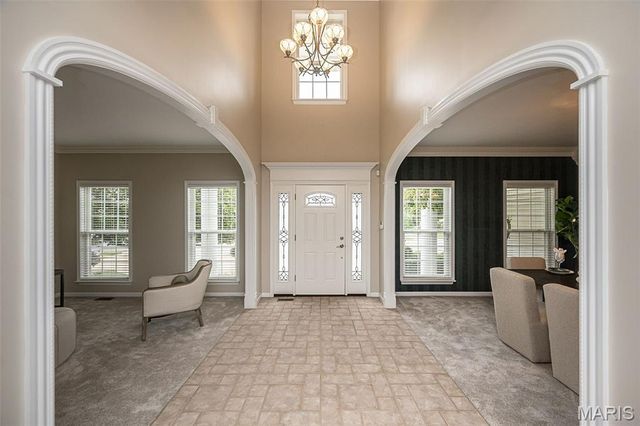 1517 Indian Hill Lane, Ballwin, MO 63021