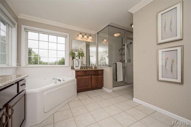 1517 Indian Hill Lane, Ballwin, MO 63021