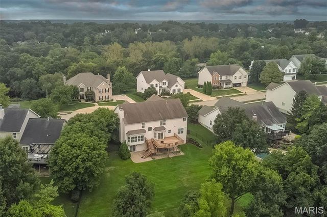 1517 Indian Hill Lane, Ballwin, MO 63021