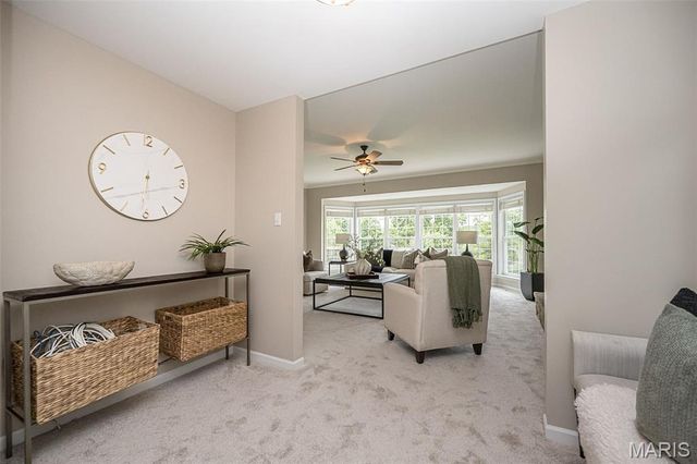 1517 Indian Hill Lane, Ballwin, MO 63021