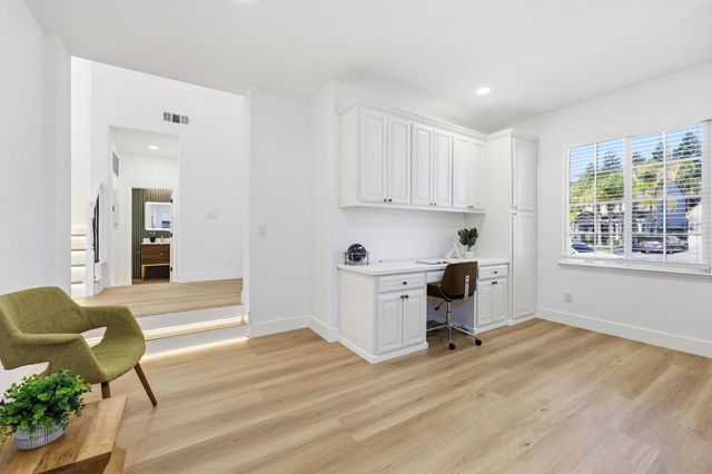 2236 Clear Lake Ct, Tracy, CA 95304
