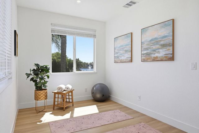 2236 Clear Lake Ct, Tracy, CA 95304