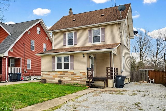102 E Brookside Avenue, Akron, OH 44301