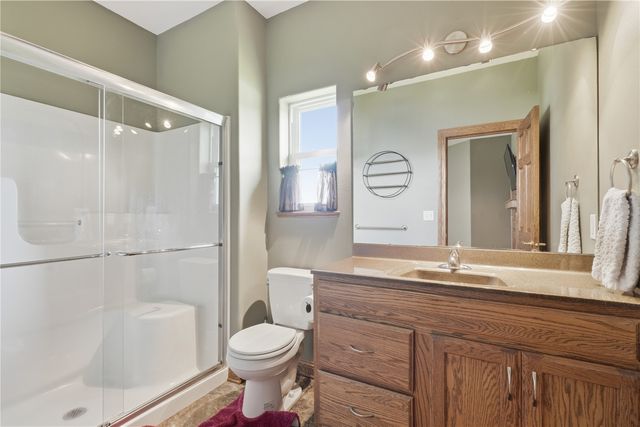 6205 Palmetto, Cedar Rapids, IA 52404