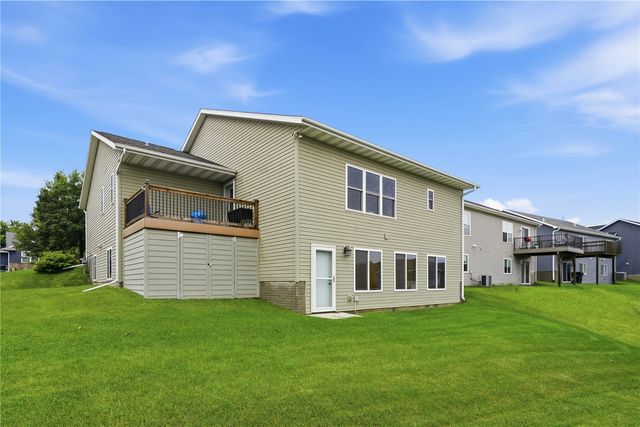 6205 Palmetto, Cedar Rapids, IA 52404