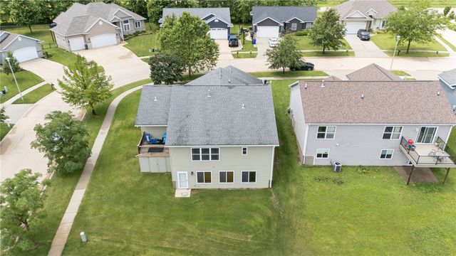 6205 Palmetto, Cedar Rapids, IA 52404