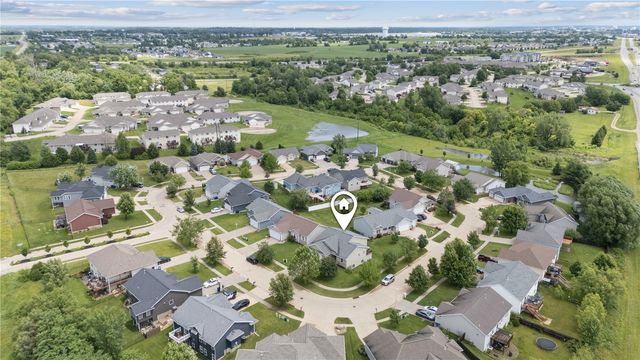 6205 Palmetto, Cedar Rapids, IA 52404