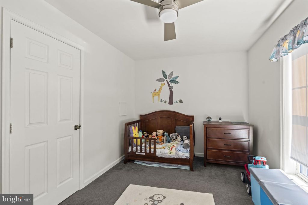2814 OLDMANS CREEK RD, Swedesboro, NJ 08085