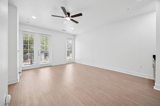 4110 Fairmount Street 1011, Dallas, TX 75219