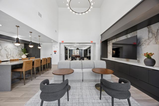 4110 Fairmount Street 1011, Dallas, TX 75219