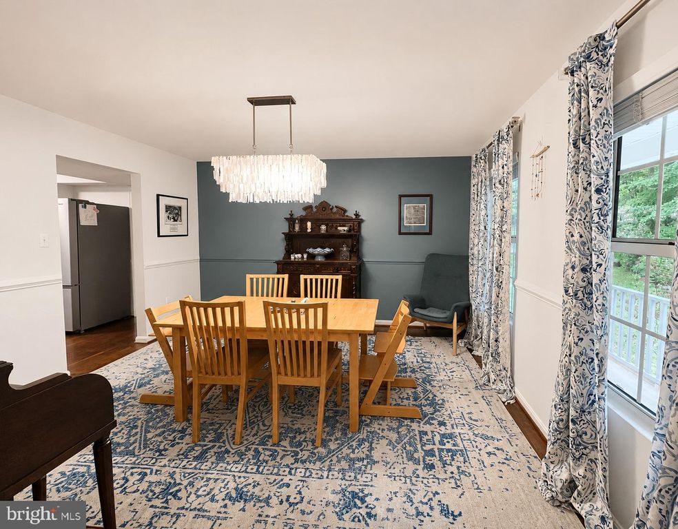 Image 19 of property listing at 8200 SYCAMORE CIR, Owings, MD 20736