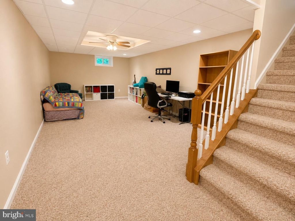 Image 41 of property listing at 8200 SYCAMORE CIR, Owings, MD 20736