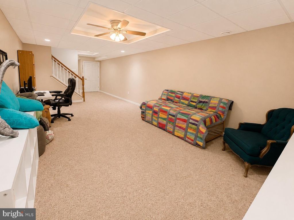Image 43 of property listing at 8200 SYCAMORE CIR, Owings, MD 20736