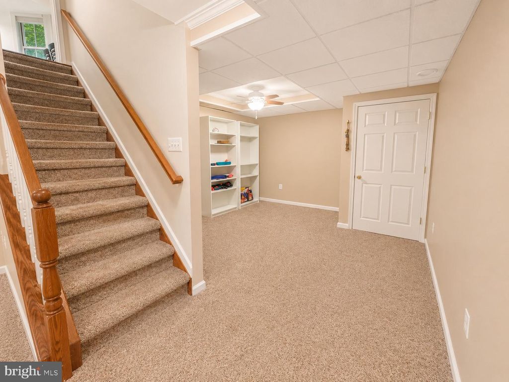 Image 45 of property listing at 8200 SYCAMORE CIR, Owings, MD 20736